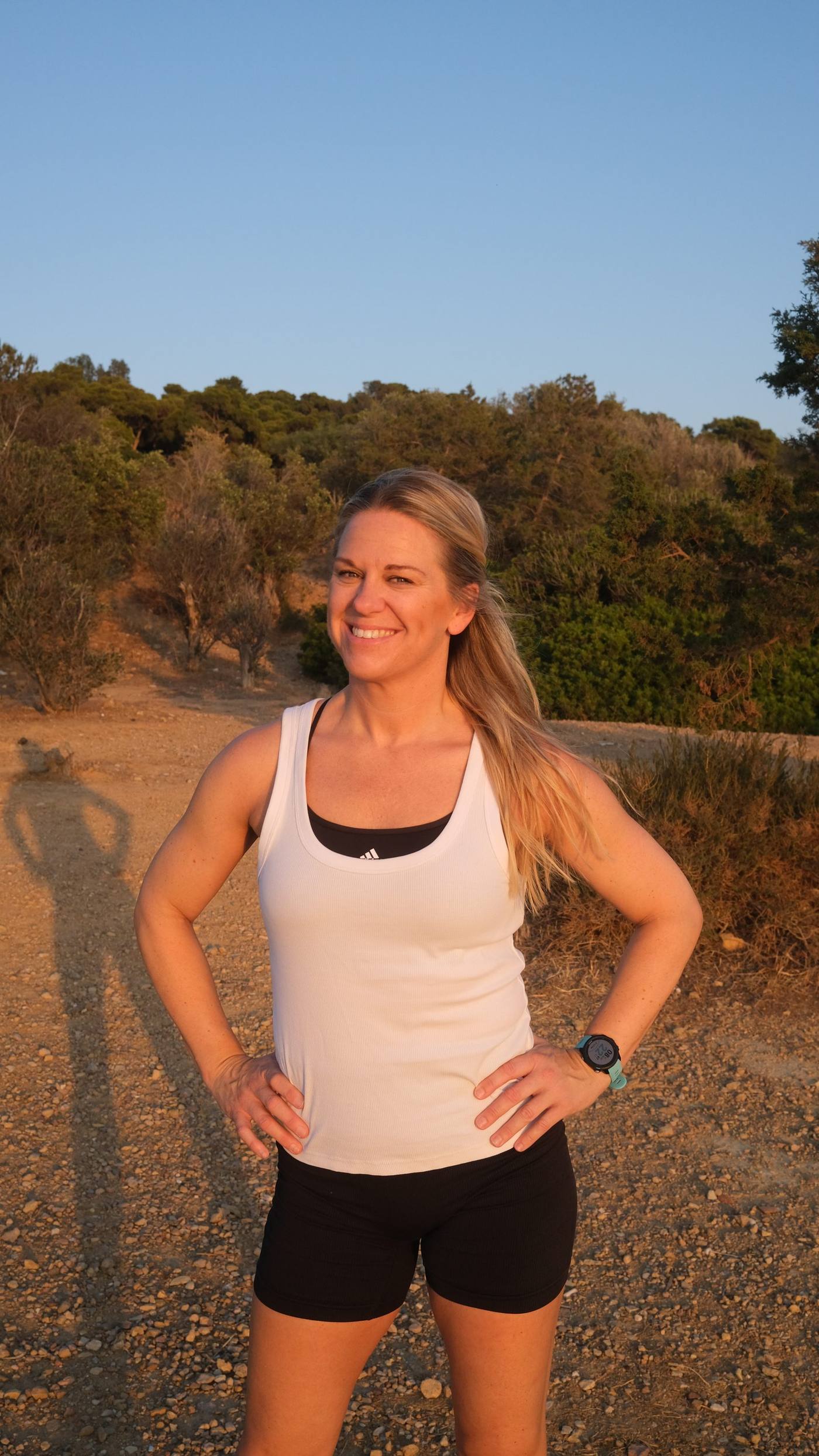 Lina, Greece co-host